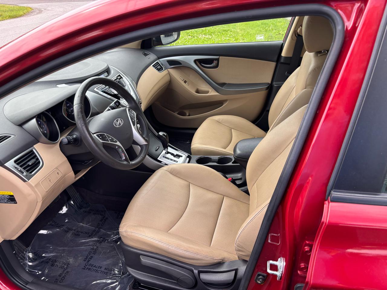 Hyundai Elantra GLS A/T 2011