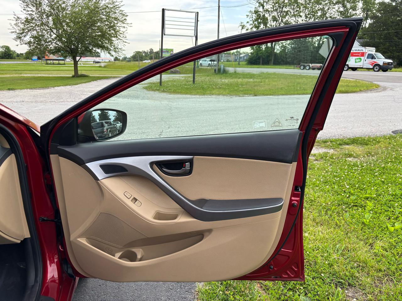 Hyundai Elantra GLS A/T 2011