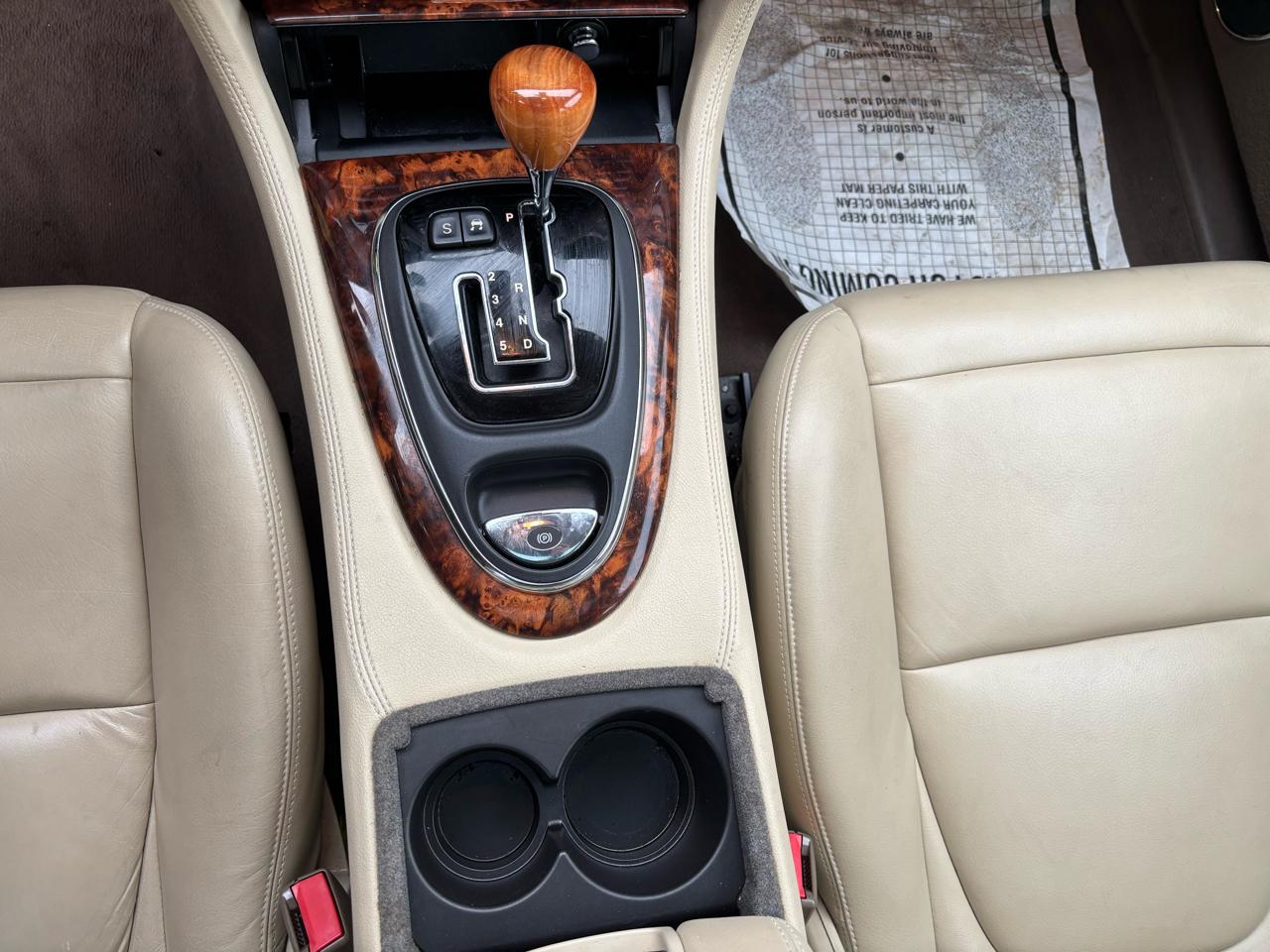 Jaguar XJ-Series XJ8 L 2006