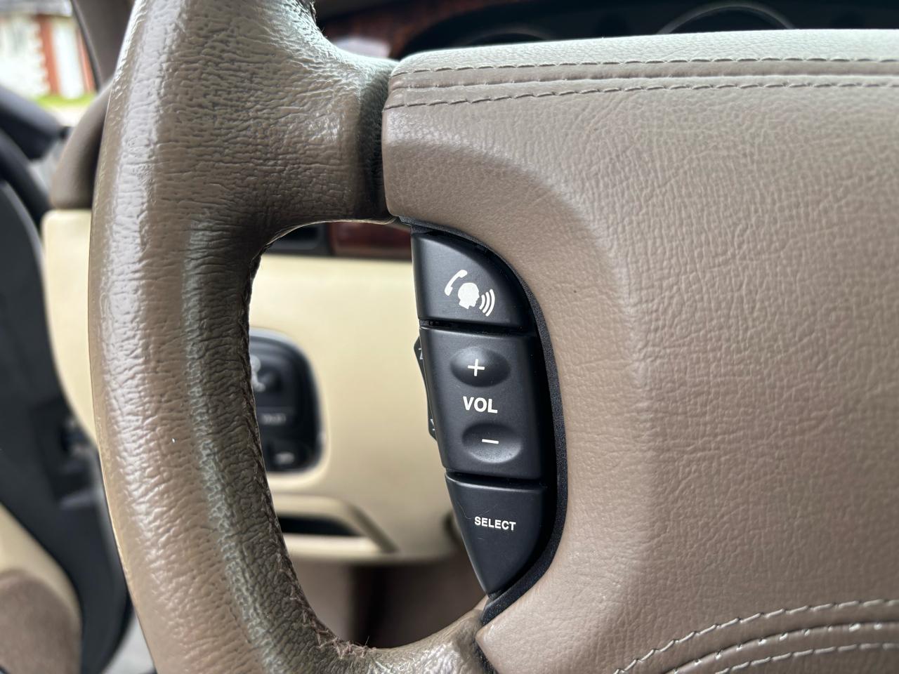 Jaguar XJ-Series XJ8 L 2006