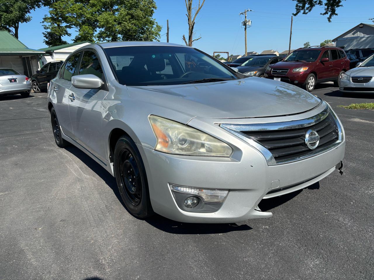 Nissan Altima  2014