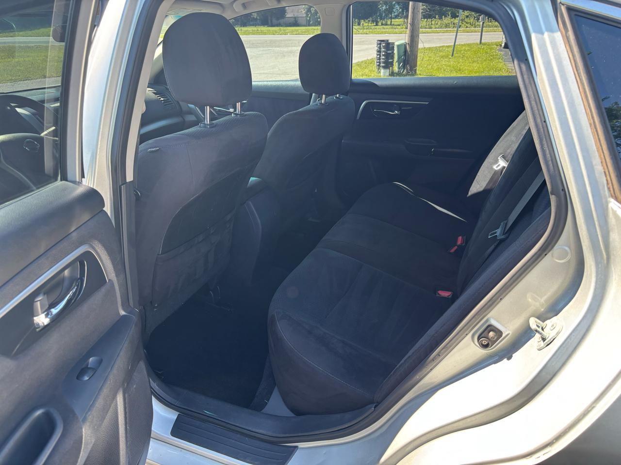 Nissan Altima  2014