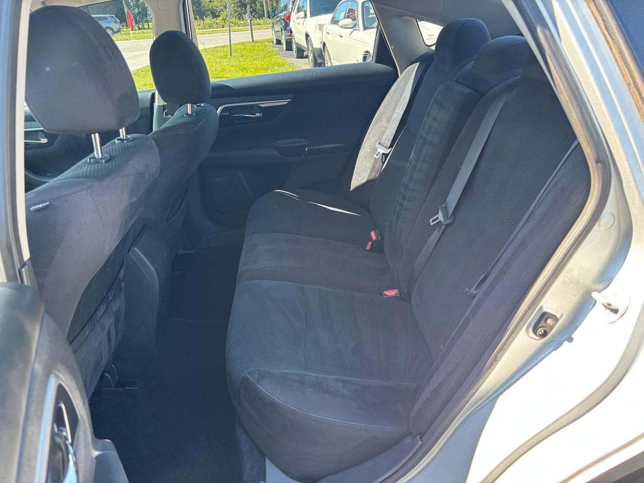 Nissan Altima  2014