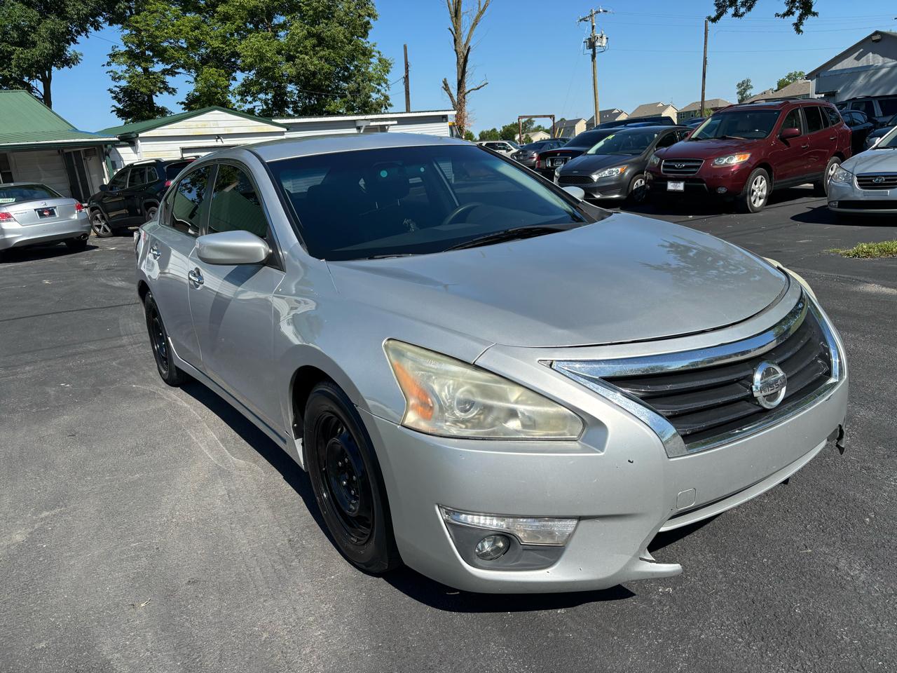 Nissan Altima  2014