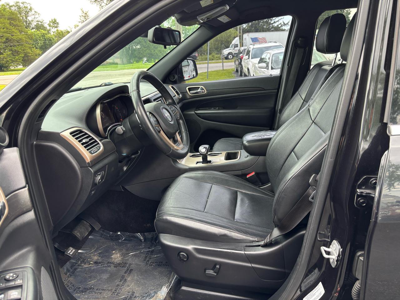 Jeep Grand Cherokee Laredo 4WD 2015