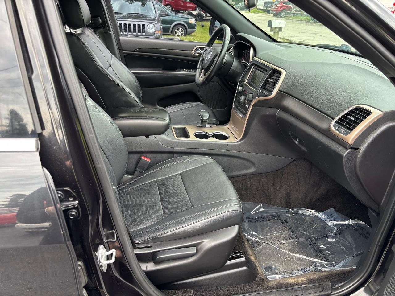 Jeep Grand Cherokee Laredo 4WD 2015