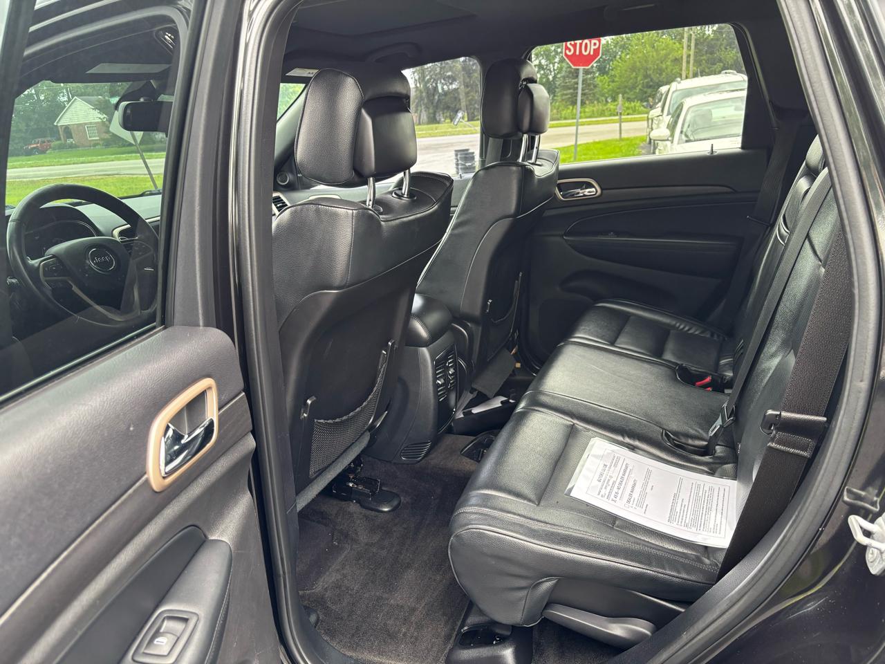 Jeep Grand Cherokee Laredo 4WD 2015