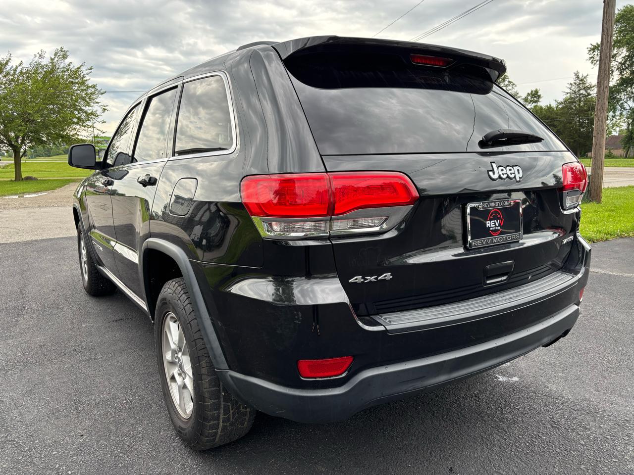Jeep Grand Cherokee Laredo 4WD 2015