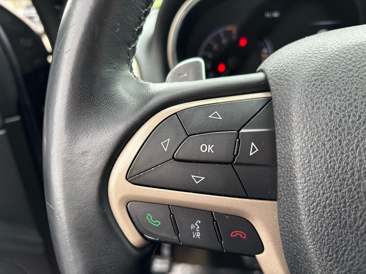 Jeep Grand Cherokee Laredo 4WD 2015