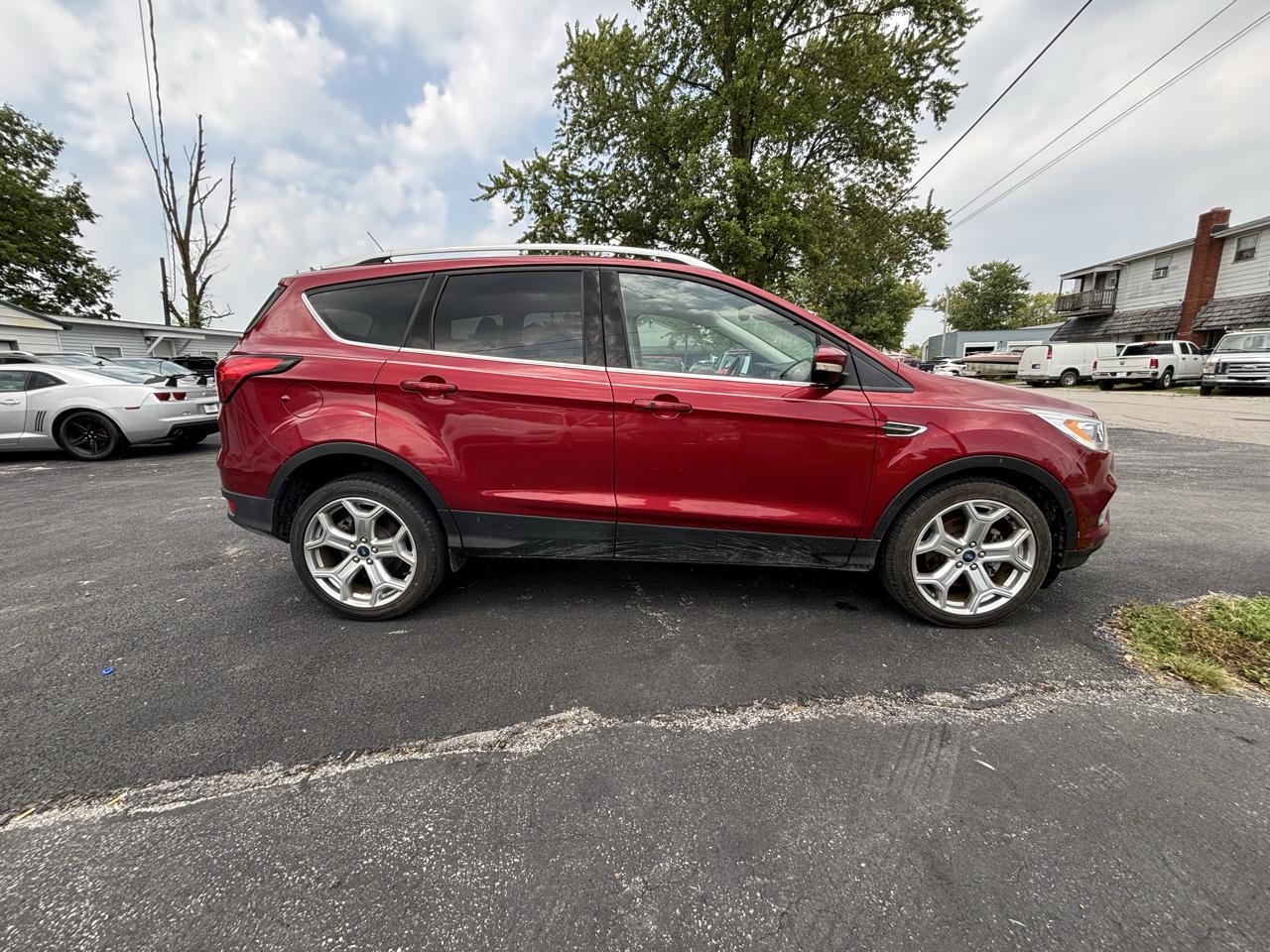 Ford Escape Titanium FWD 2019