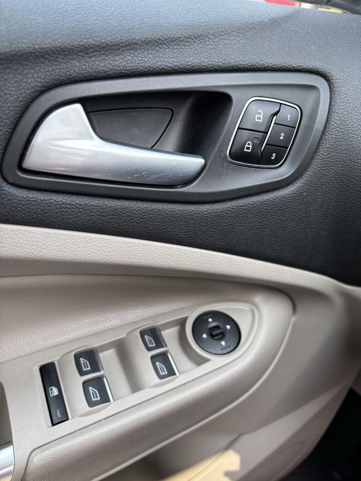 Ford Escape Titanium FWD 2019