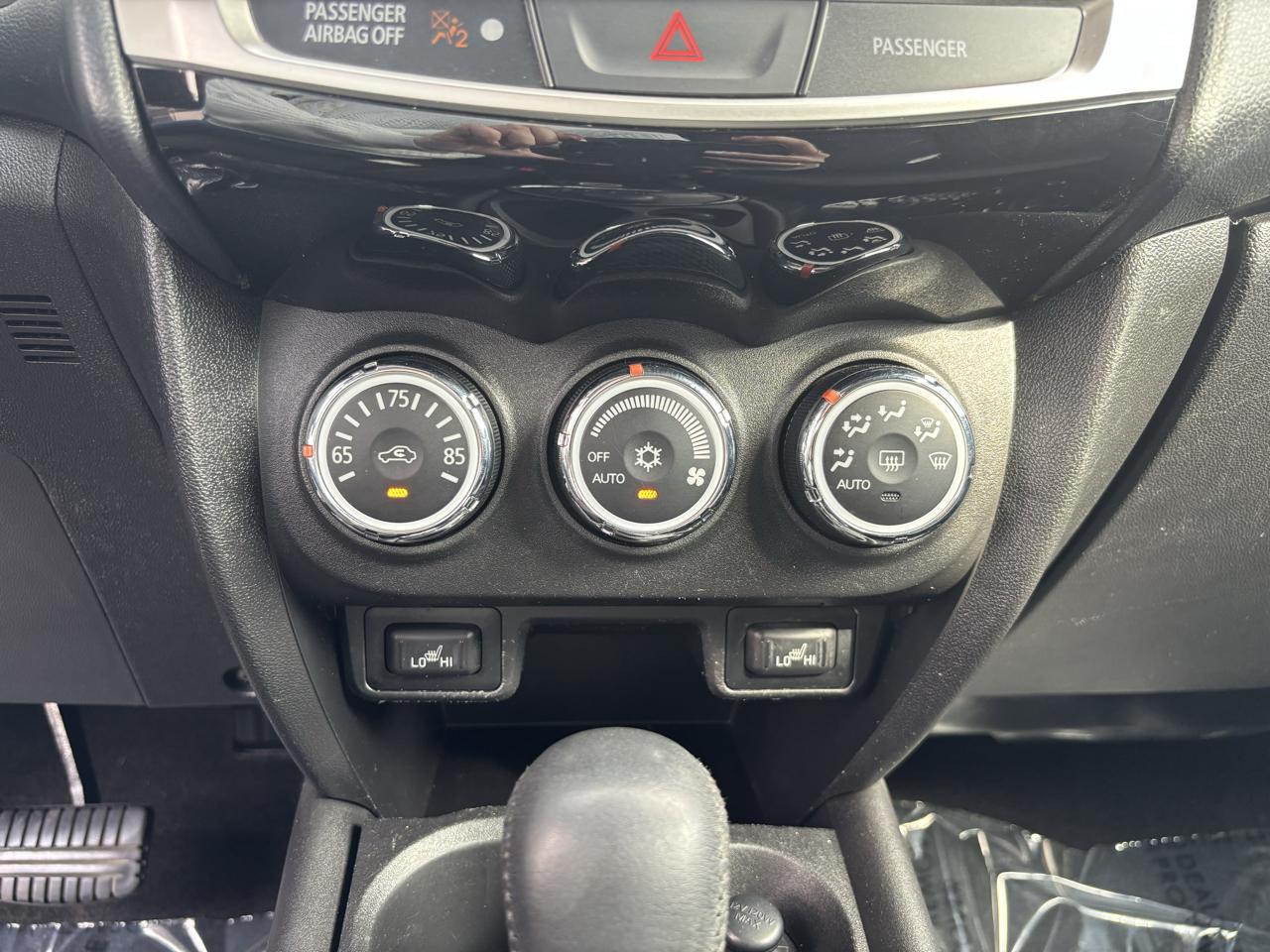 2018 Mitsubishi Outlander Sport LE - Photo 18