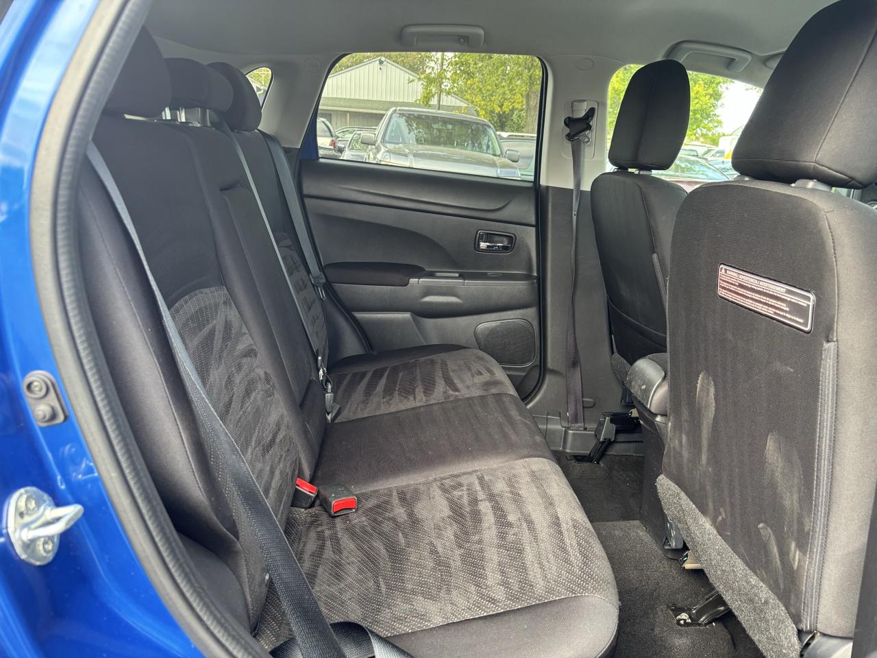 2018 Mitsubishi Outlander Sport LE - Photo 25