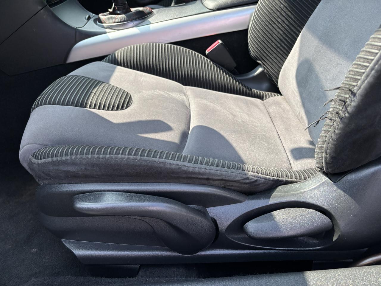 Mazda RX-8 6-Speed 2005