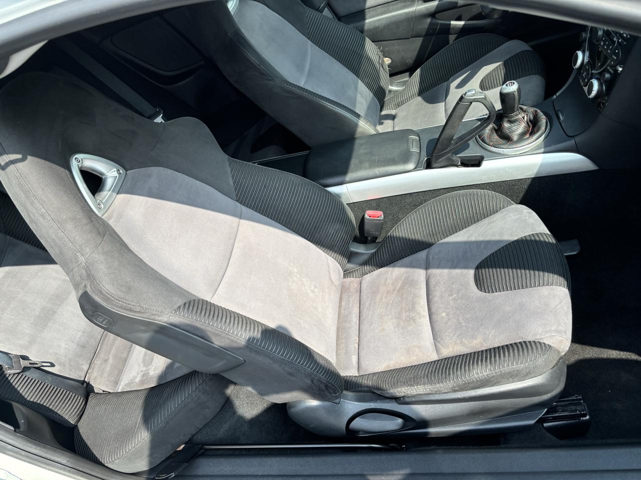 Mazda RX-8 6-Speed 2005