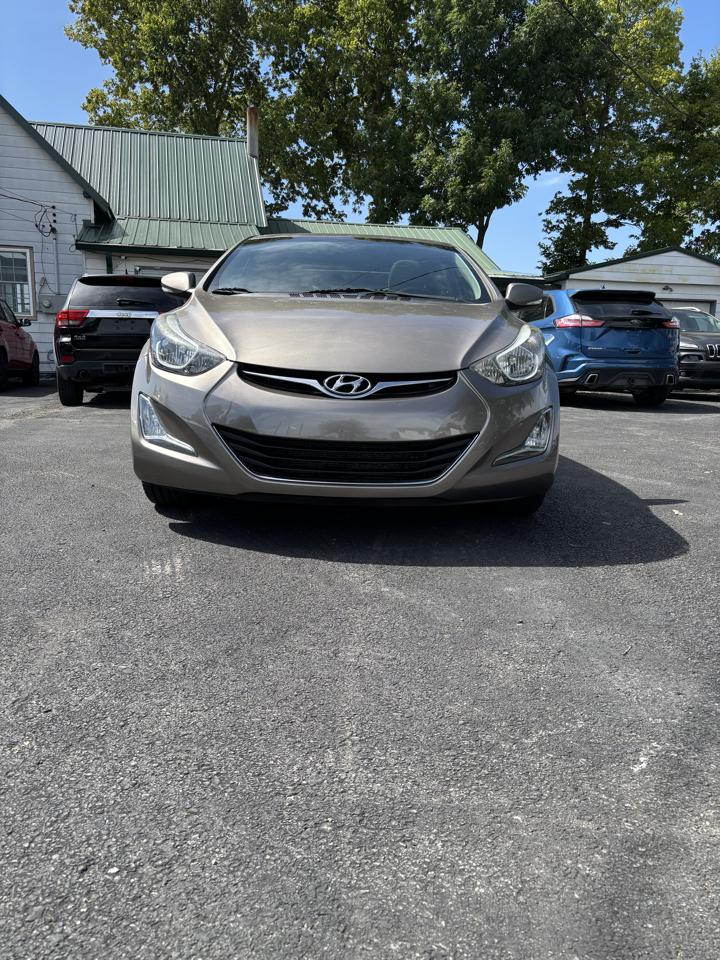 Hyundai Elantra SE 6AT 2016