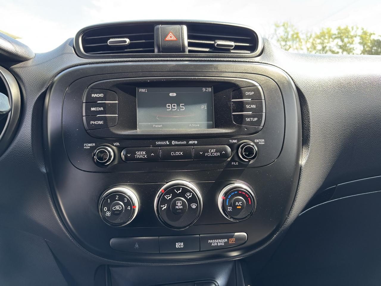 Kia Soul Base 6A 2016