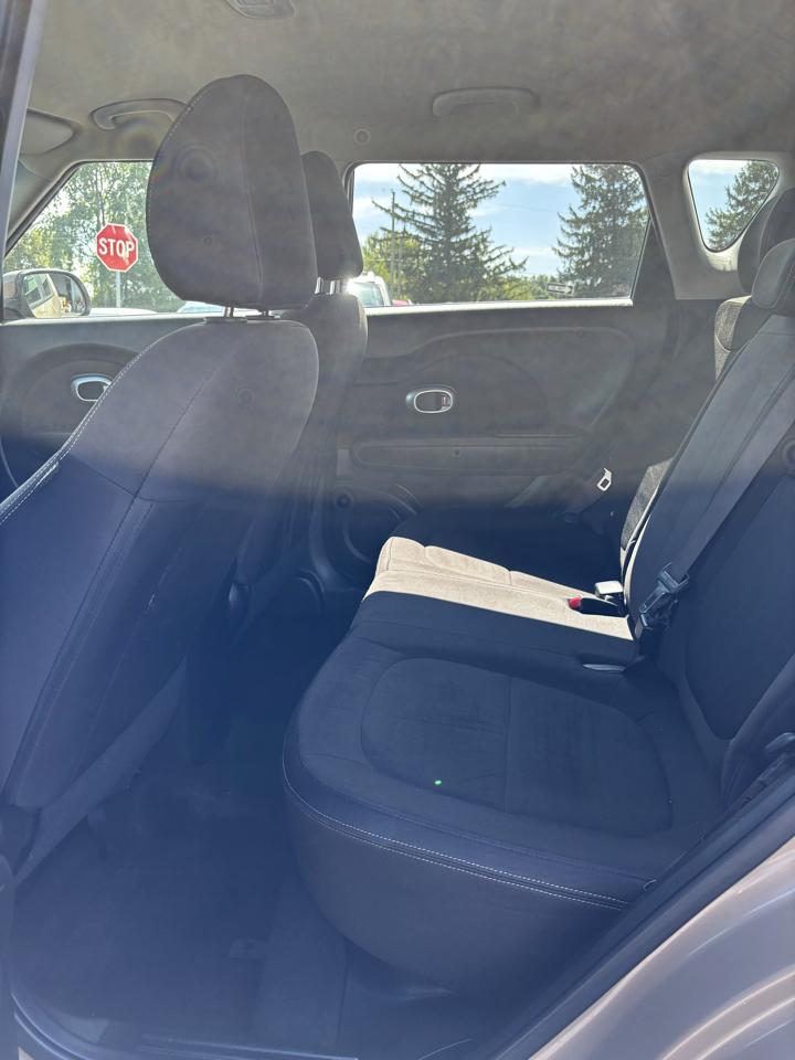 Kia Soul Base 6A 2016