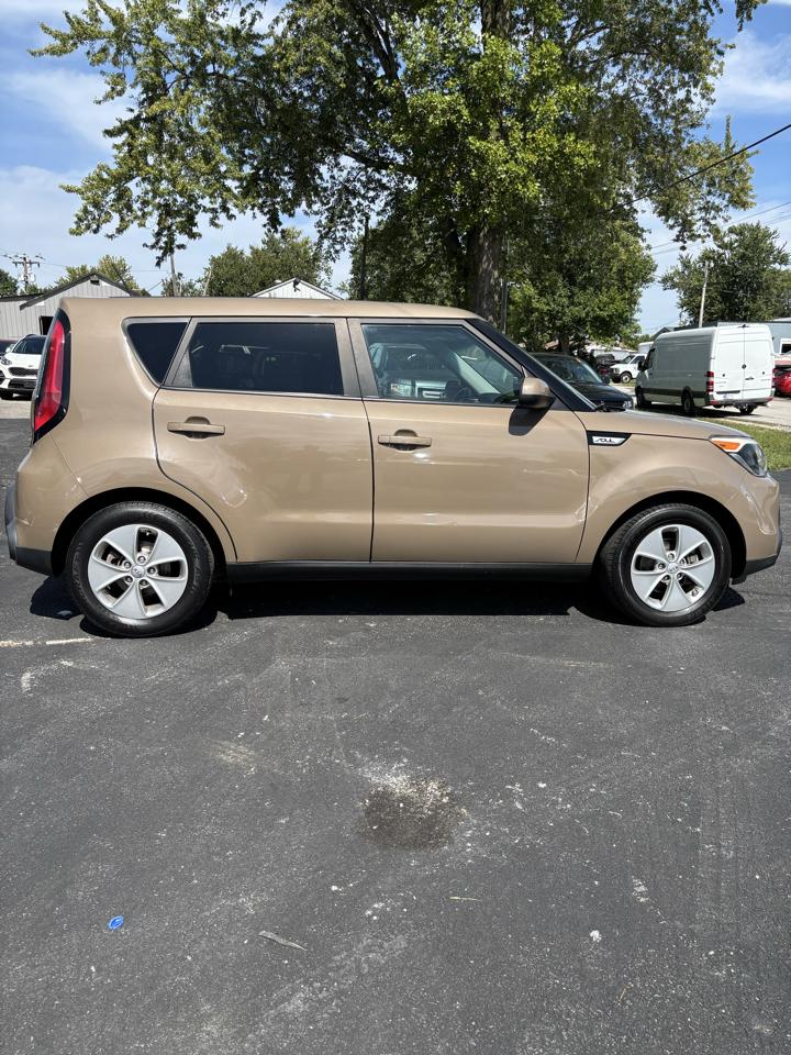 Kia Soul Base 6A 2016