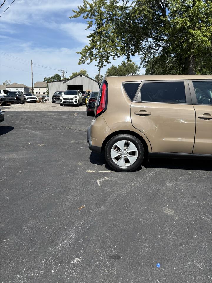 Kia Soul Base 6A 2016