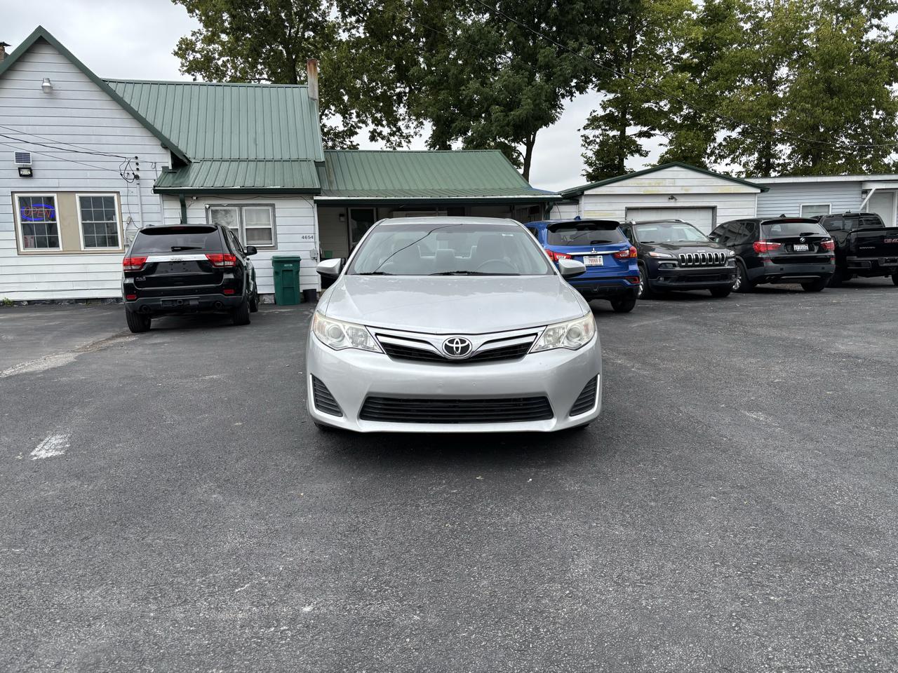 Toyota Camry SE 2012