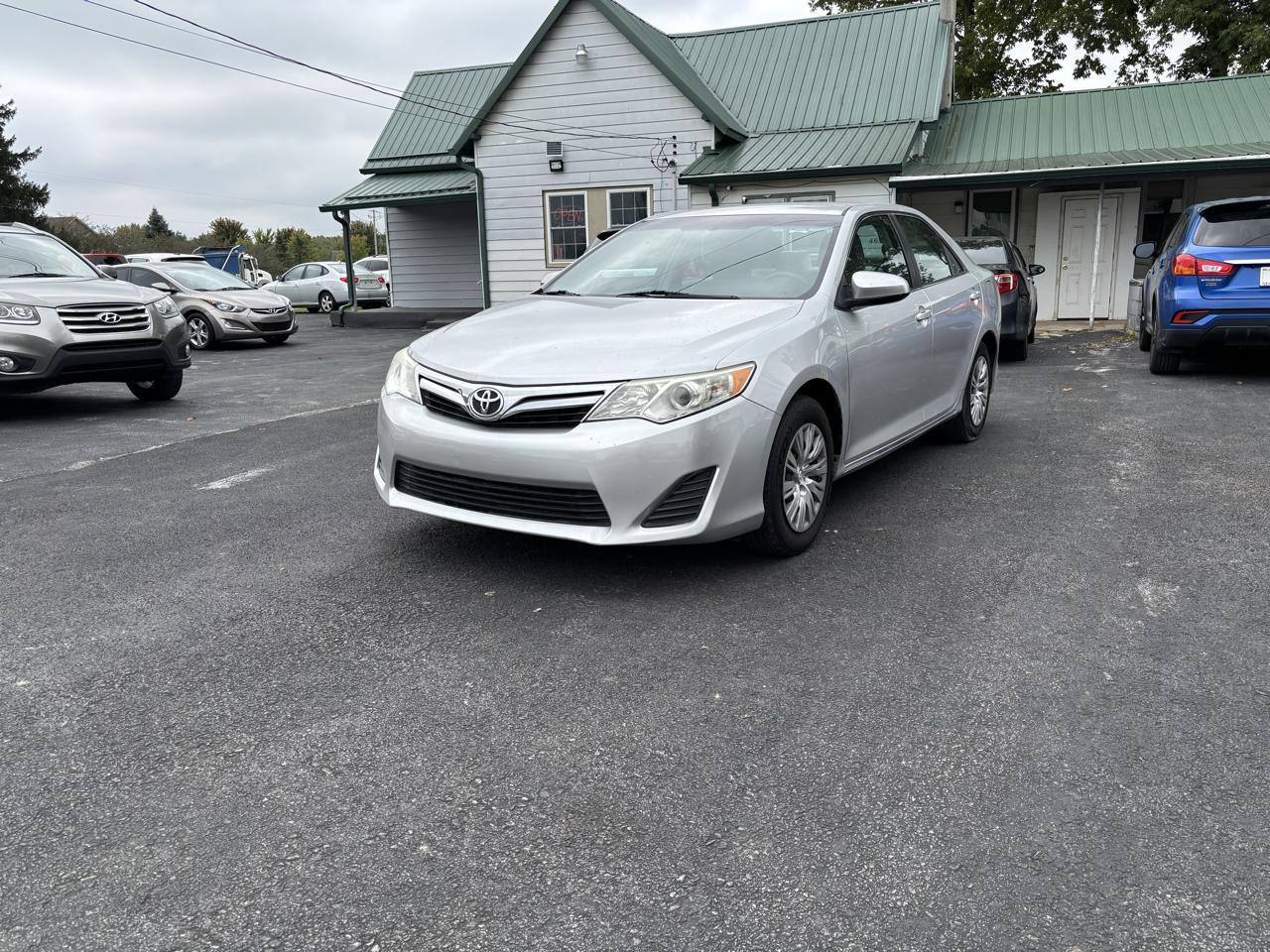 Toyota Camry SE 2012