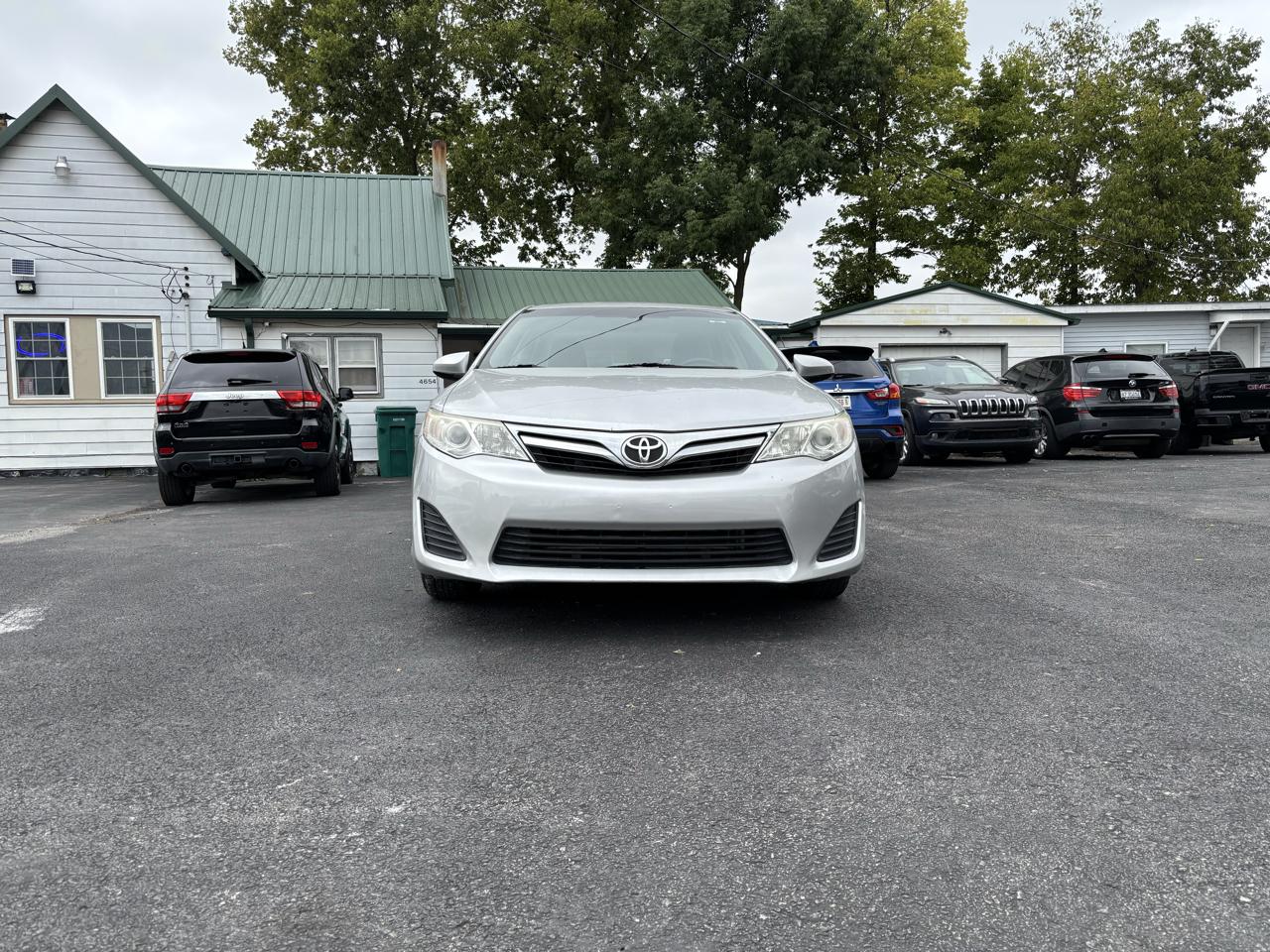 Toyota Camry SE 2012