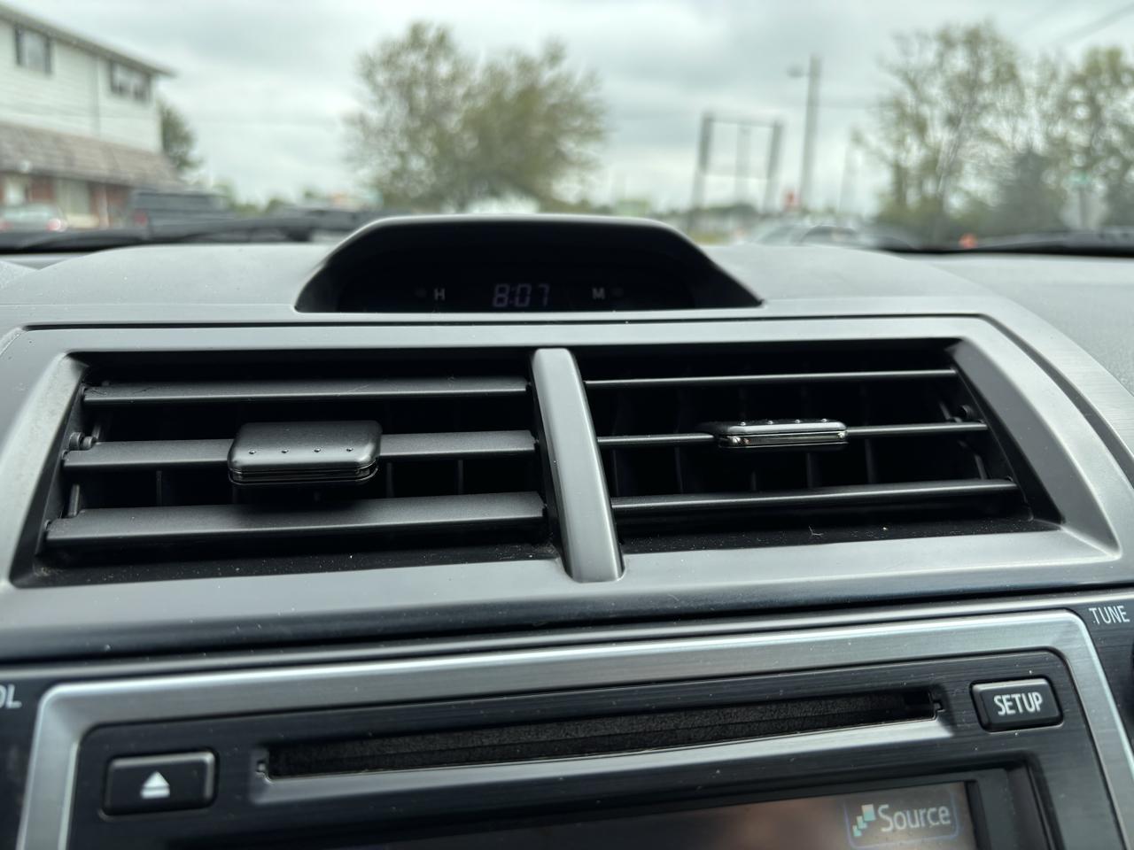 Toyota Camry SE 2012