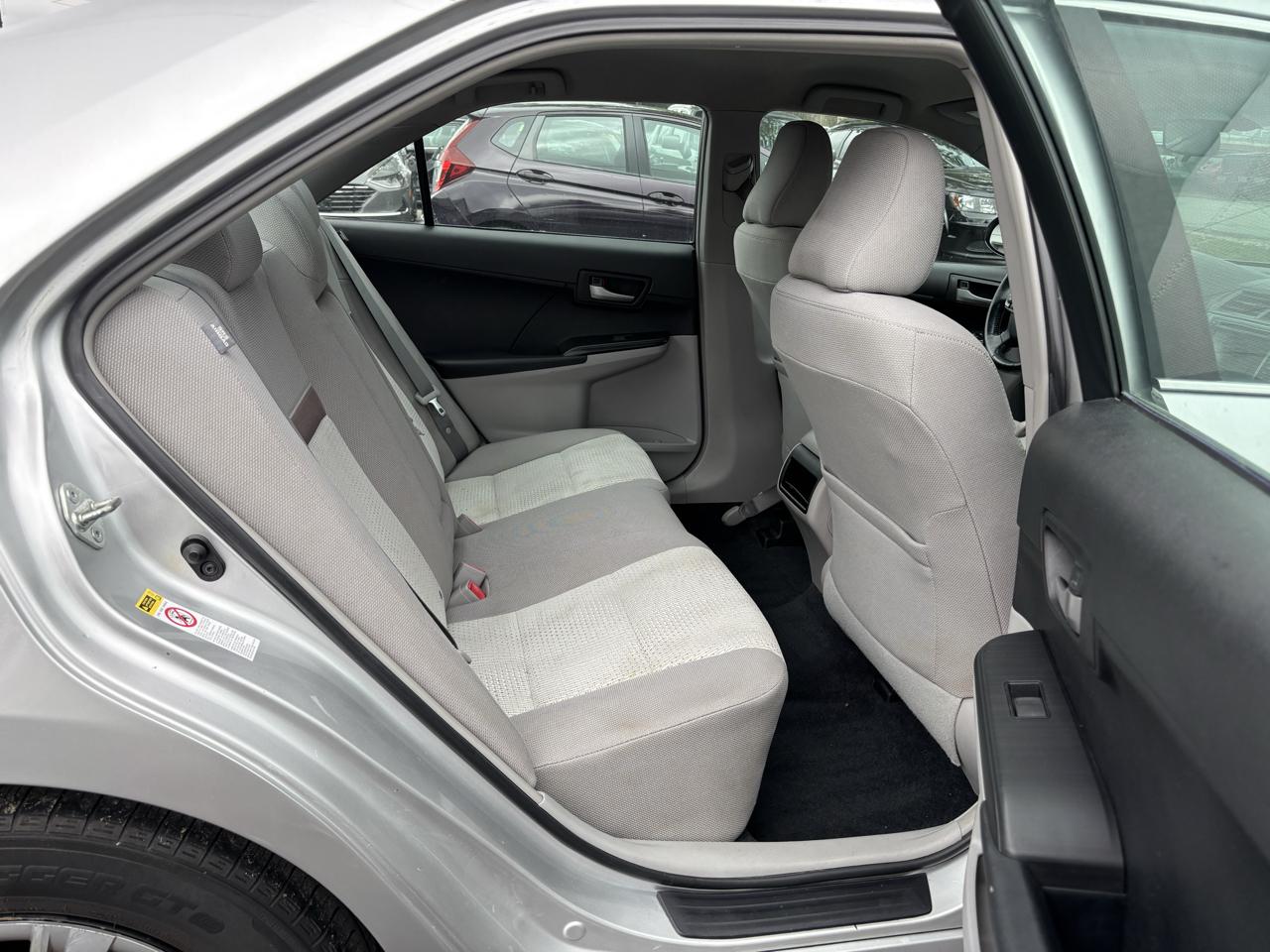 Toyota Camry SE 2012