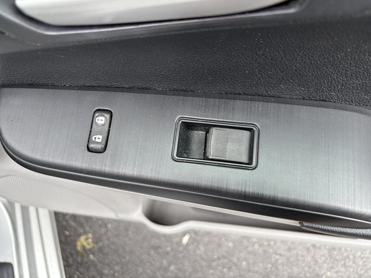 Toyota Camry SE 2012