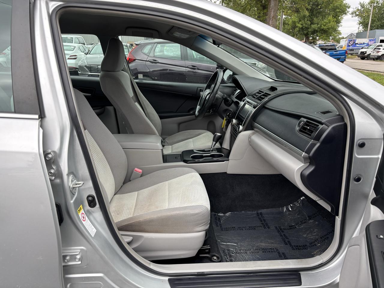 Toyota Camry SE 2012