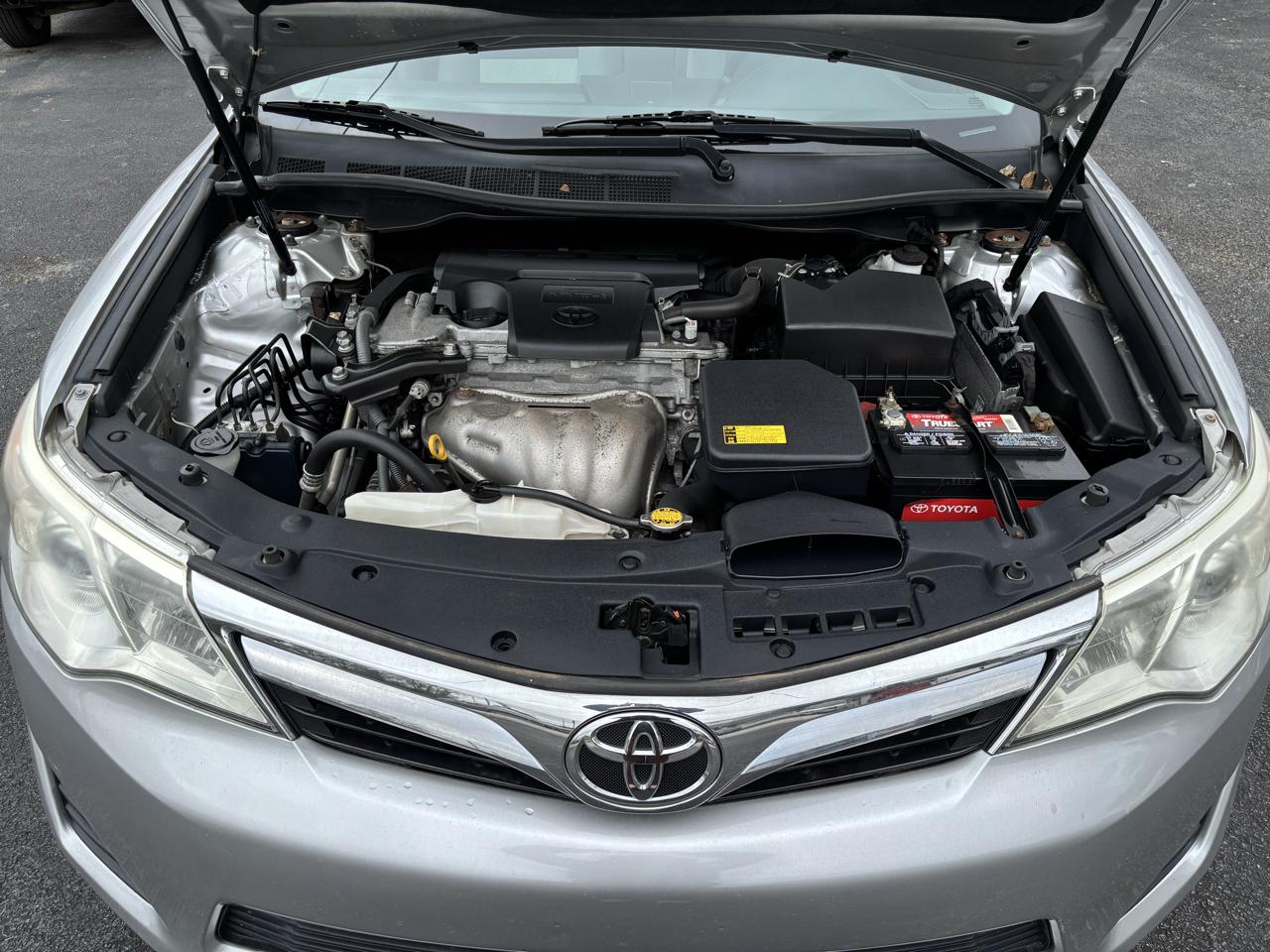 Toyota Camry SE 2012