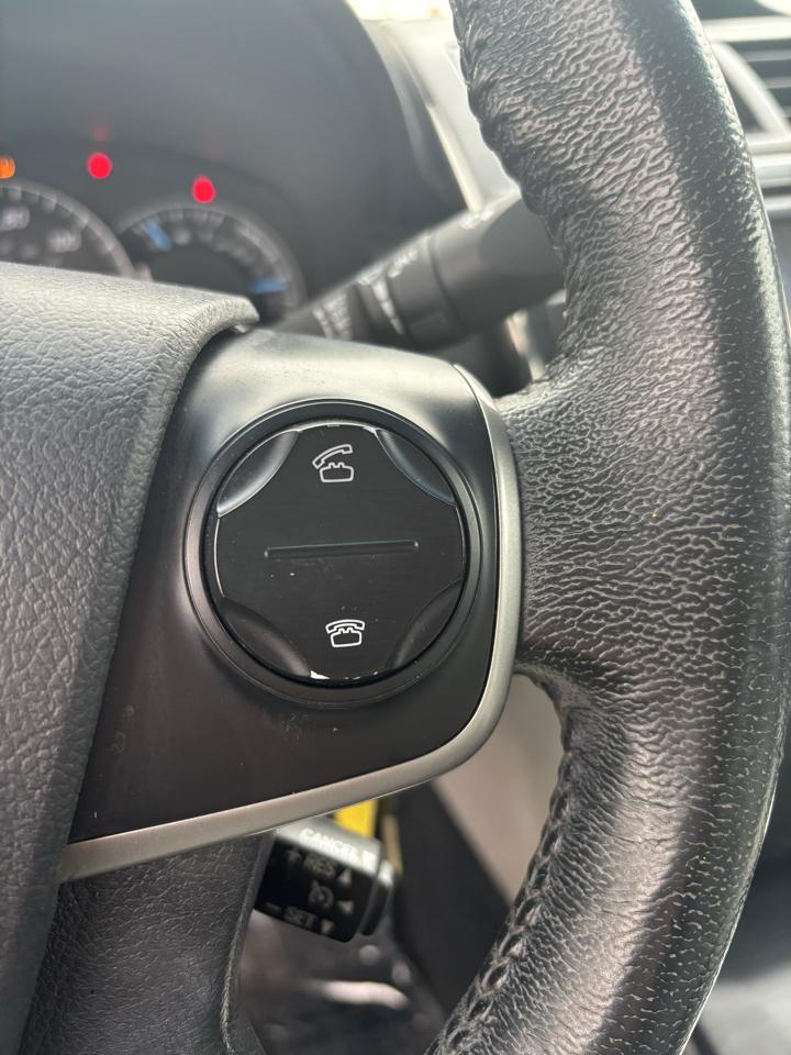 Toyota Camry SE 2012