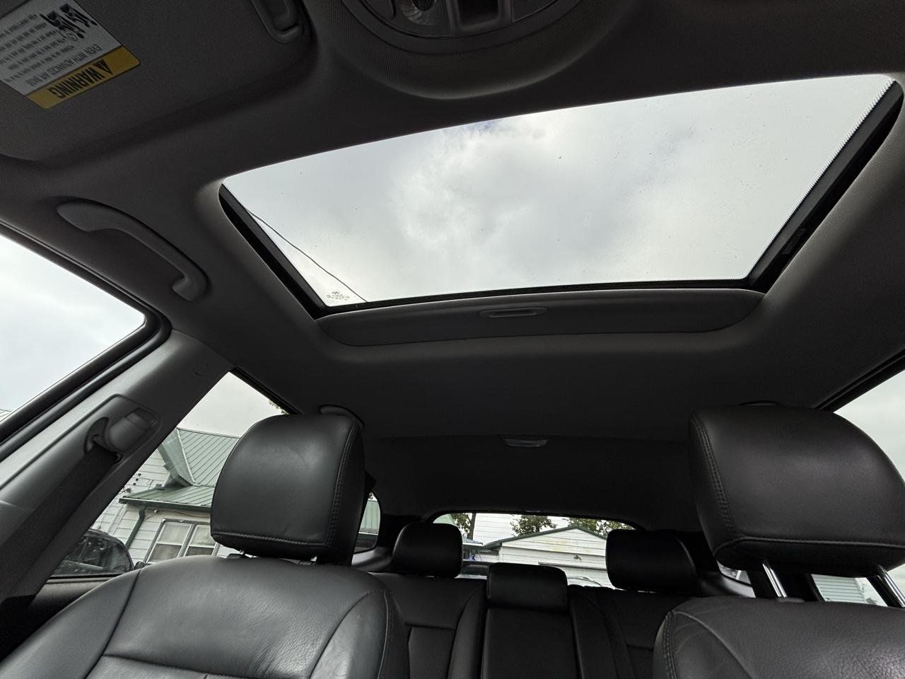 Hyundai Santa Fe Limited 2.4 FWD 2012