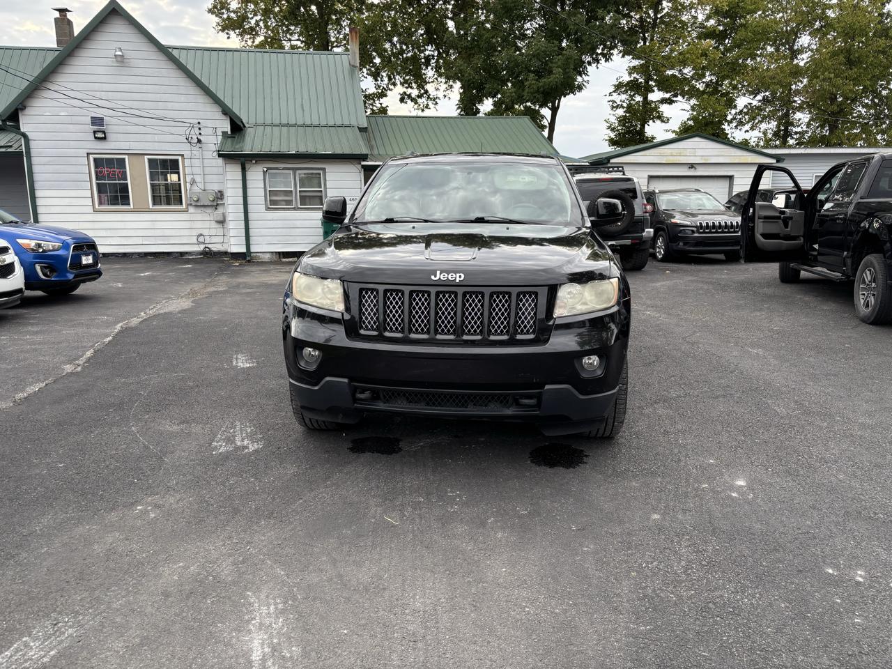 Jeep Grand Cherokee Laredo 4WD 2013