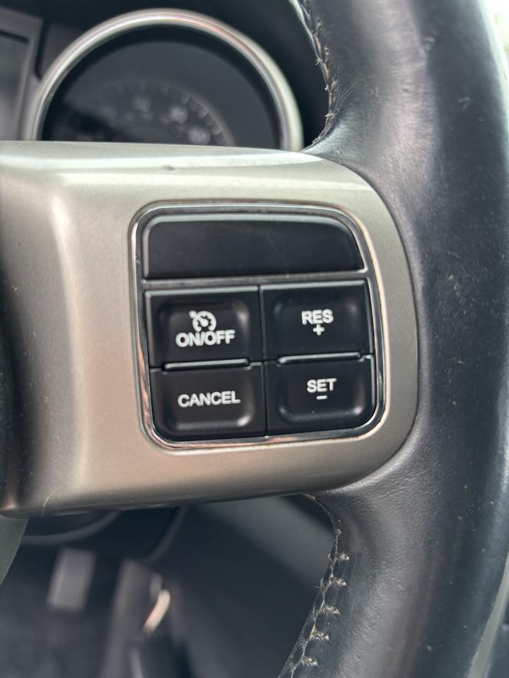 Jeep Grand Cherokee Laredo 4WD 2013
