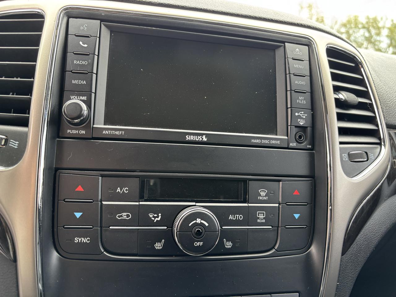 Jeep Grand Cherokee Laredo 4WD 2013