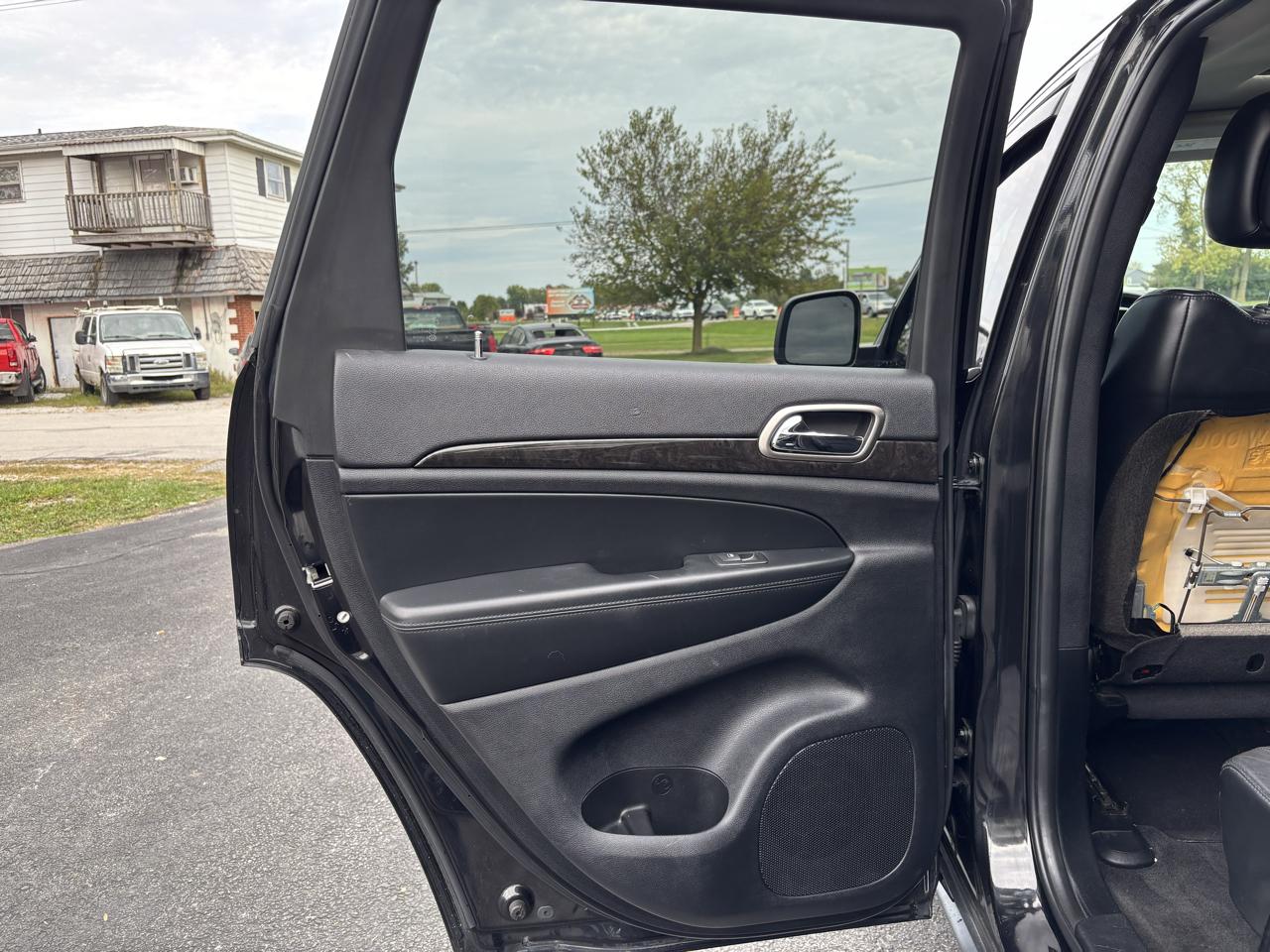 Jeep Grand Cherokee Laredo 4WD 2013