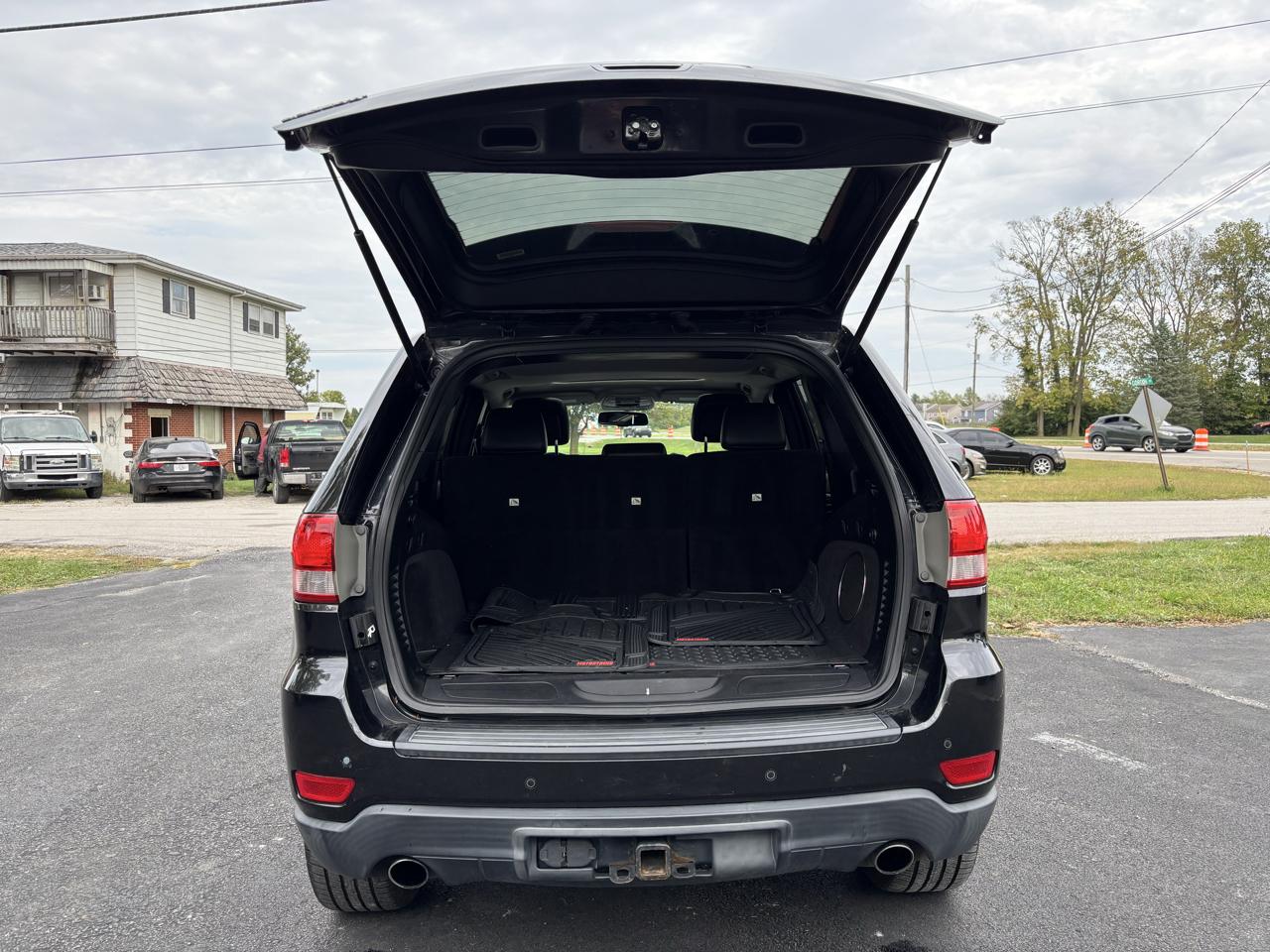 Jeep Grand Cherokee Laredo 4WD 2013