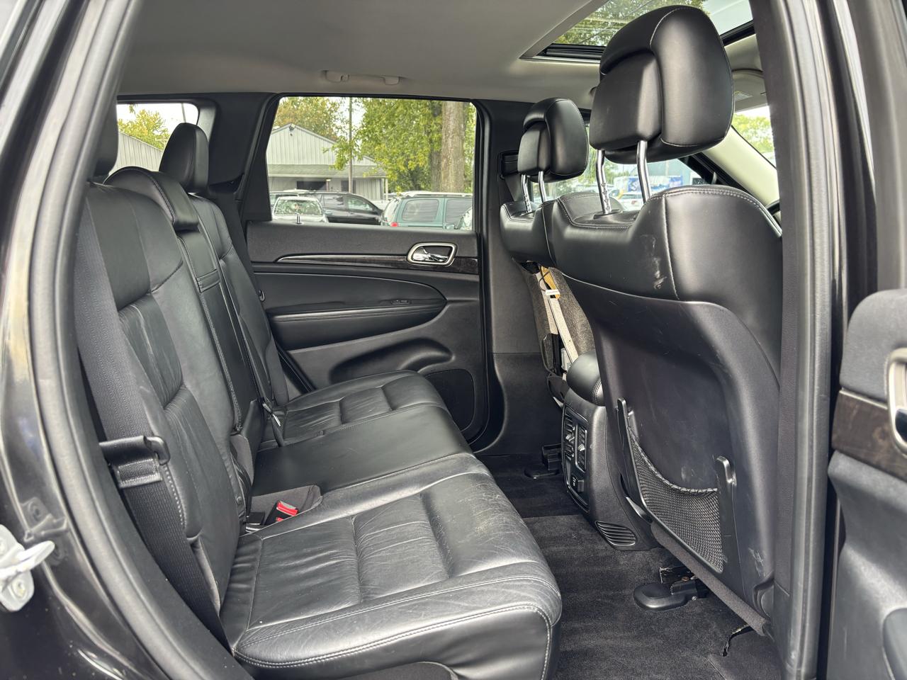 Jeep Grand Cherokee Laredo 4WD 2013