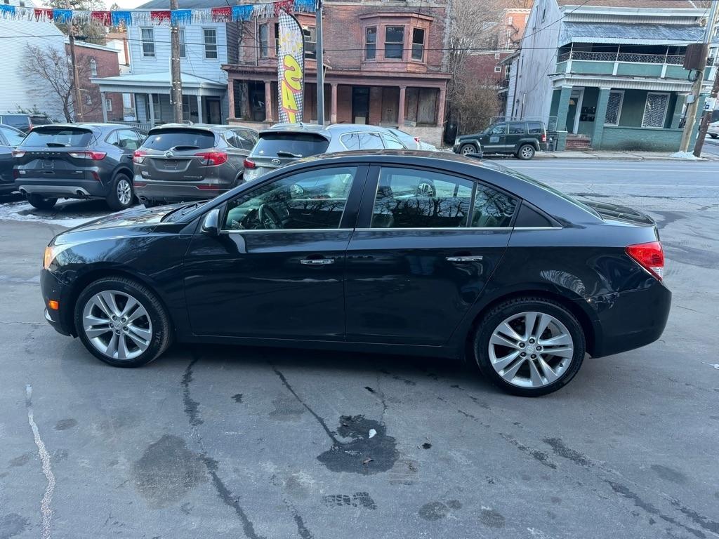 Chevrolet Cruze  2011