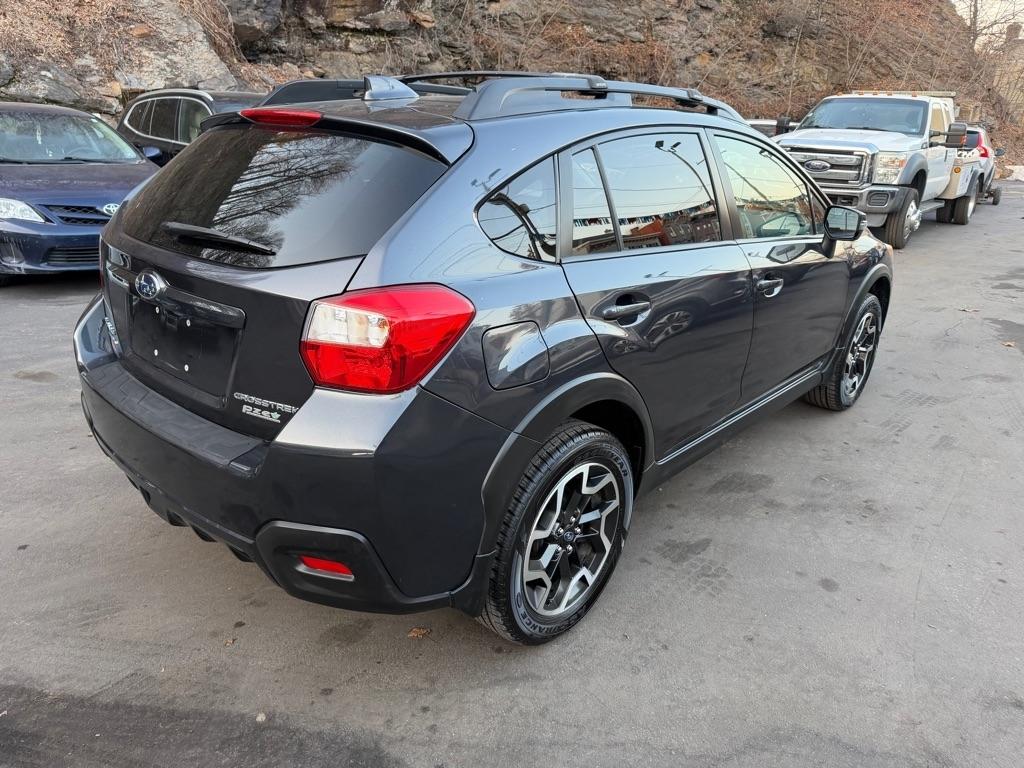 Subaru Crosstrek  2016