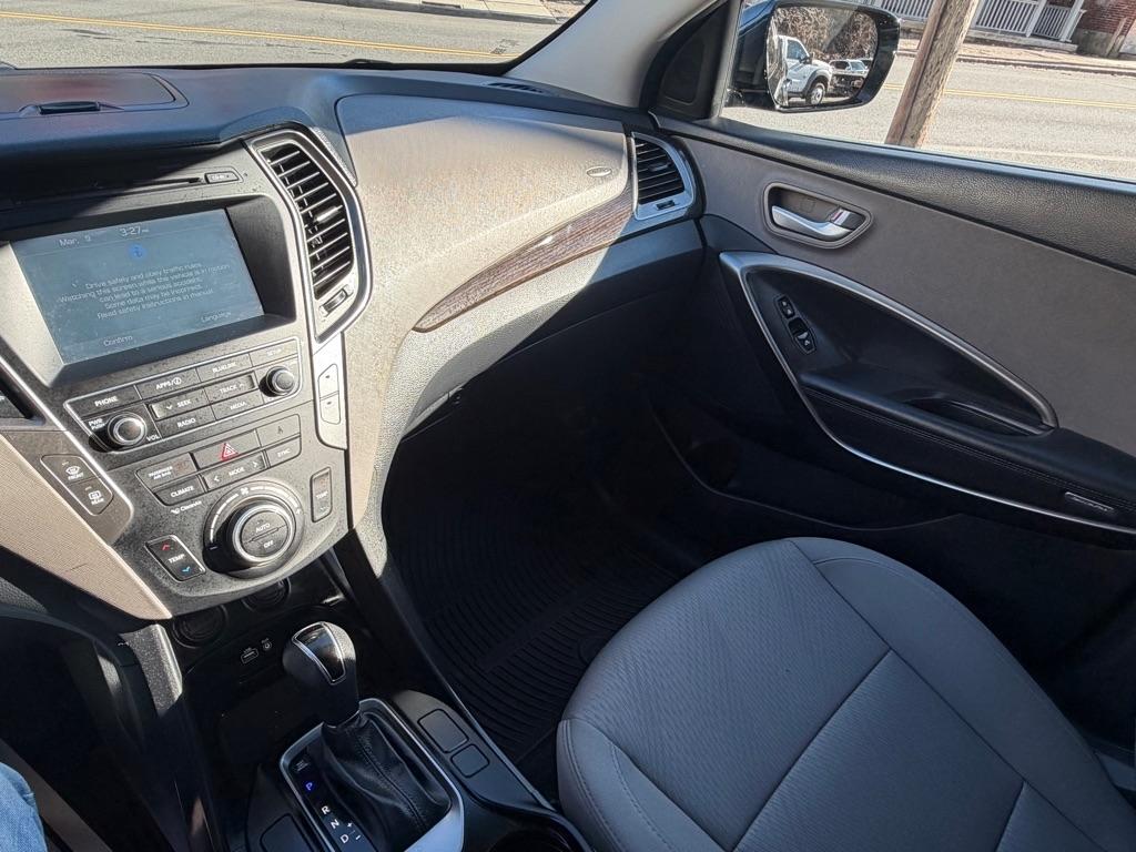 Hyundai Santa Fe  2017