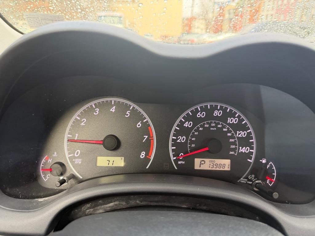 Toyota Corolla  2012