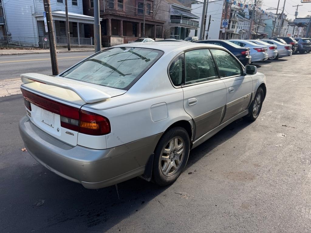 Subaru Outback  2002