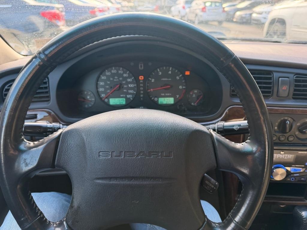 Subaru Outback  2002
