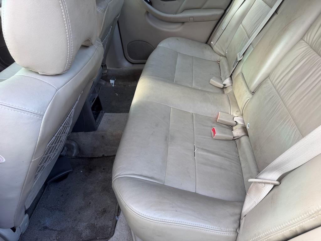 Subaru Outback  2002