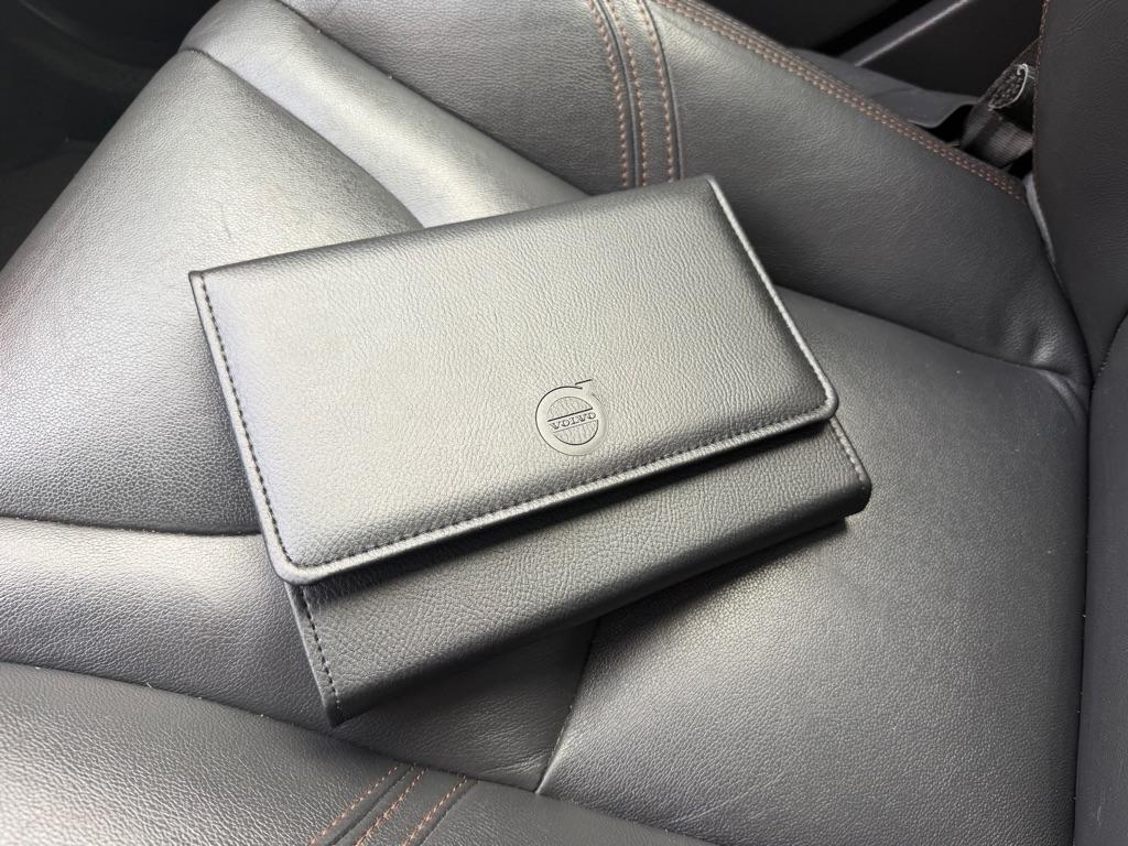 Volvo V60 Cross Country  2016