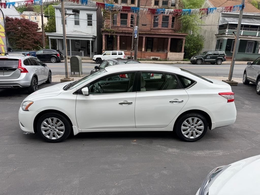 Nissan Sentra  2014