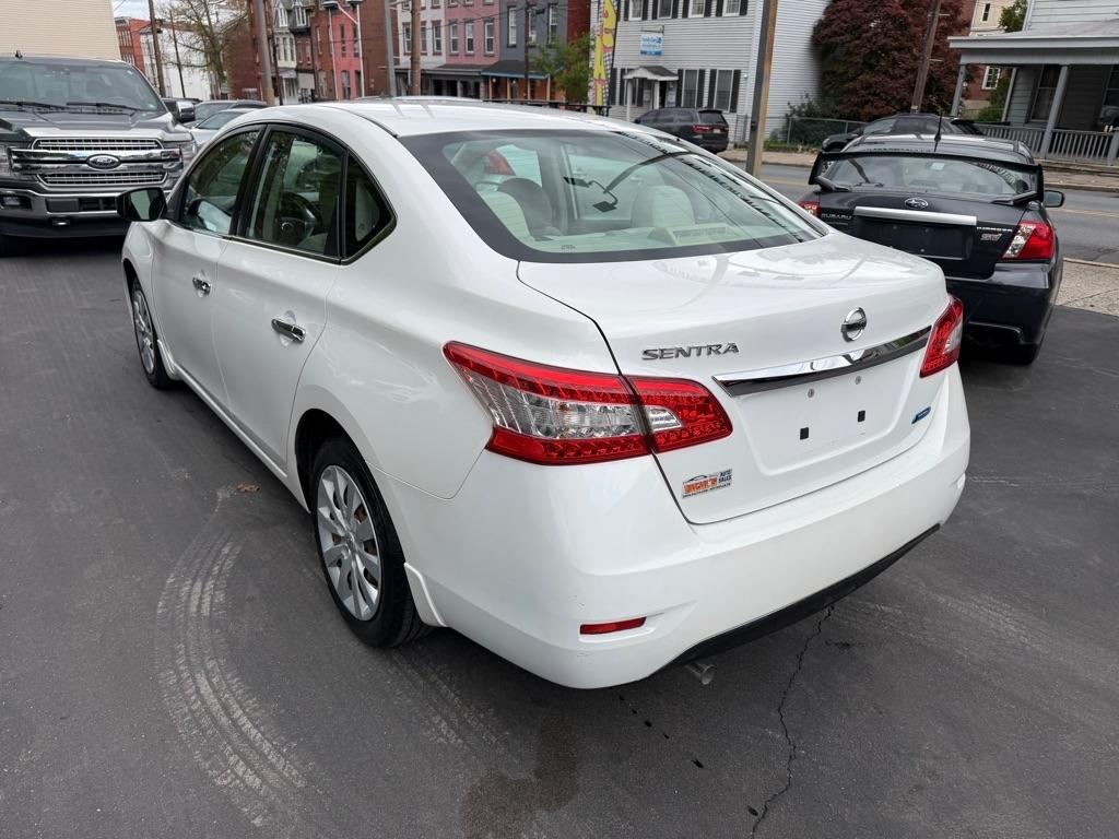 Nissan Sentra  2014
